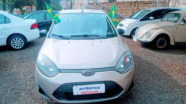 Carro Ford Fiesta Hatch 2011 1.0 (Flex)