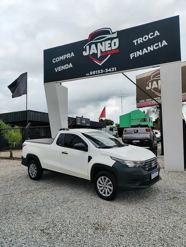 Carro Fiat Strada 2023 Endurance 1.4 Cabine Plus (Flex)