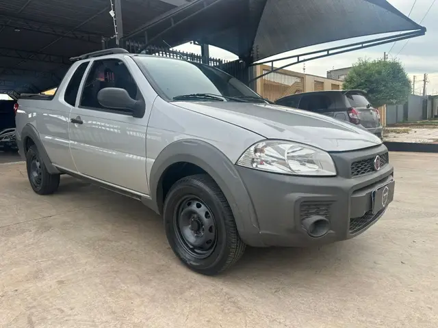Carro Fiat Strada 2018 Hard Working 1.4 (Flex) (Cabine Estendida)