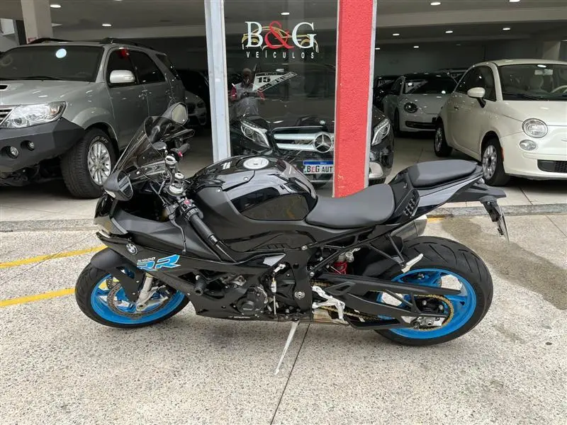 BMW RR