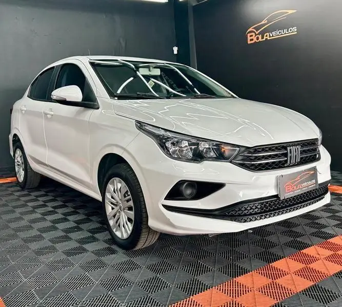 Fiat Cronos 1.0 (Flex) MT