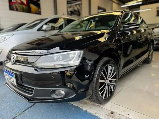 Volkswagen Jetta 2.0 TSI Highline DSG