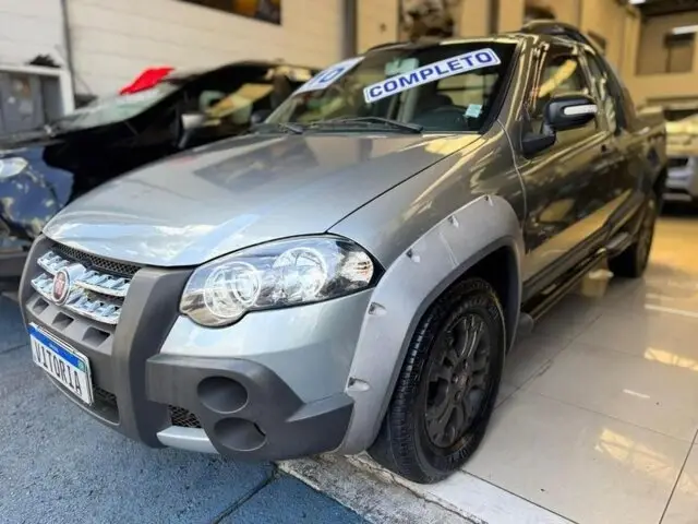 Carro Fiat Strada 2010 Fire 1.4 (Flex)