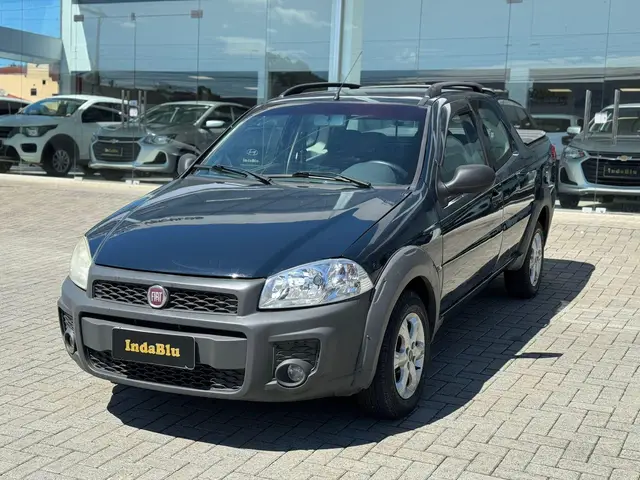 Carro Fiat Strada 2015 Working 1.4 (Flex) (Cabine Dupla)