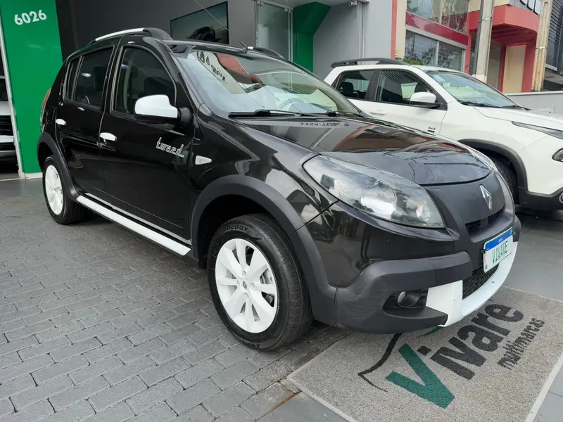 Renault Sandero Stepway 1.6 16V Hi-Flex (aut)