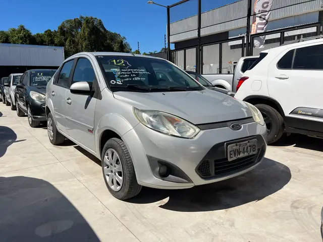 Carro Ford Fiesta Sedan 2012 1.6 (Flex)