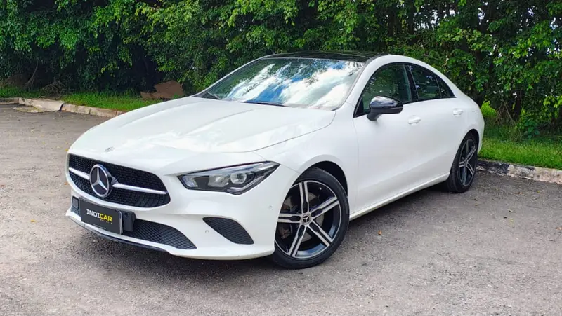 Mercedes-Benz CLA 250 2.0 CGI Gasolina 4MATIC (Aut)