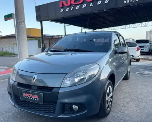Carro Renault Sandero 2014 Authentique 1.0 16V (flex)