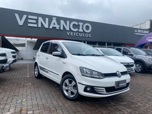 Carro Volkswagen Fox 2016 1.6 MSI Rock in Rio (Flex)