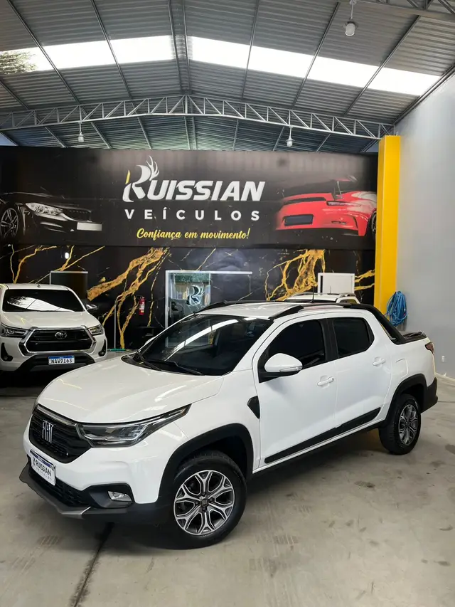Carro Fiat Strada 2021 Volcano 1.3 CD (Flex)