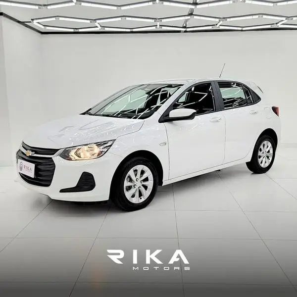 Carro Chevrolet Onix 2023 LT 1.0