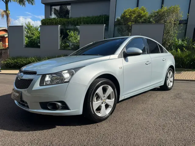 Carro Chevrolet Cruze 2012 LT 1.8 16V Ecotec (Flex)