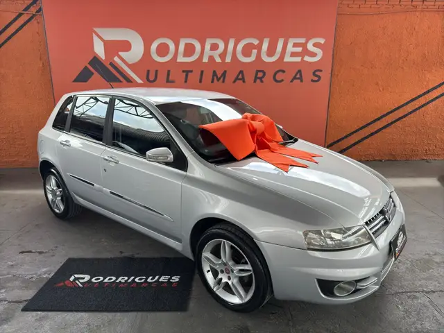 Carro Fiat Stilo 2010 1.8 8V Dualogic (Flex)