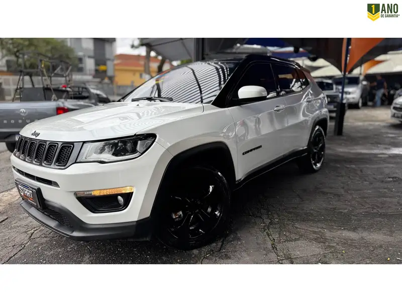 Jeep 2.0 Night Eagle (Aut) (Flex)