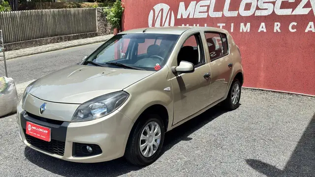 Carro Renault Sandero 2014 Expression 1.0 16V (flex)