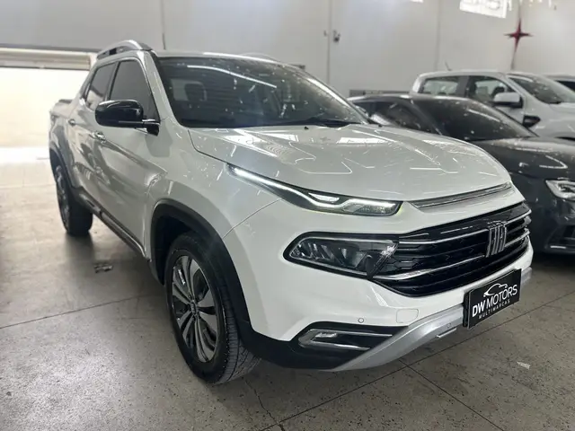Carro Fiat Toro 2022 Volcano 2.0 TDI 4x4 (Aut)