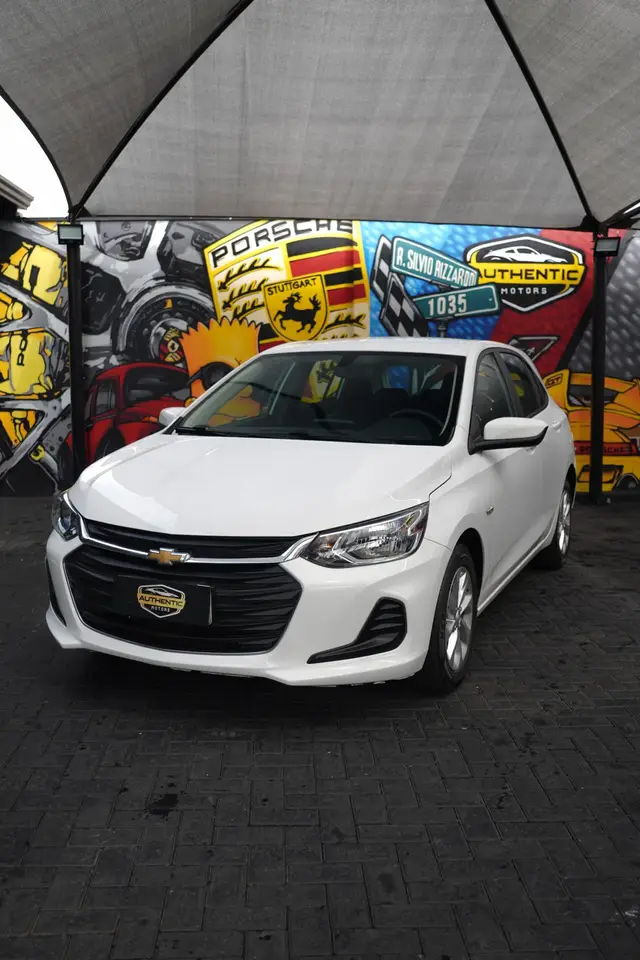 Carro Chevrolet Onix 2023 1.0