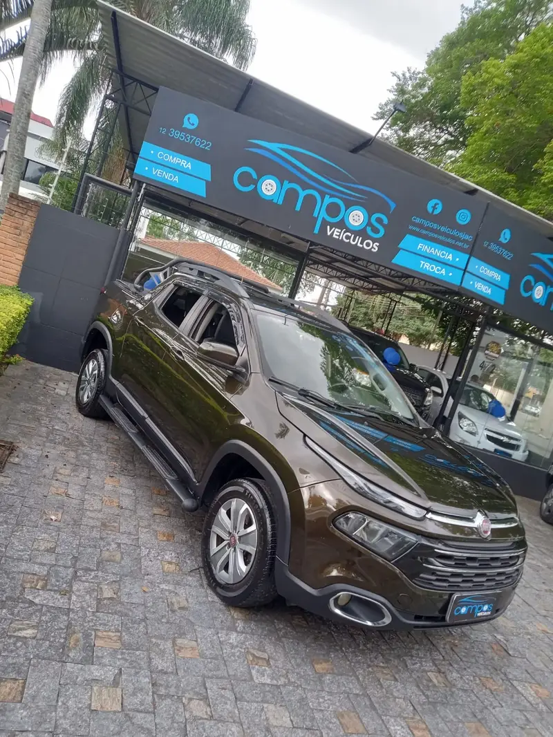 Fiat Toro Freedom 1.8 AT6 4x2 (Flex)