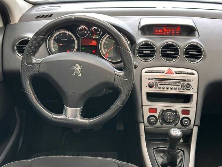 alt=
