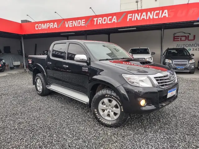 Carro Toyota Hilux Cabine Dupla 2013 Hilux 3.0 TDI 4x4 CD SRV (Aut)