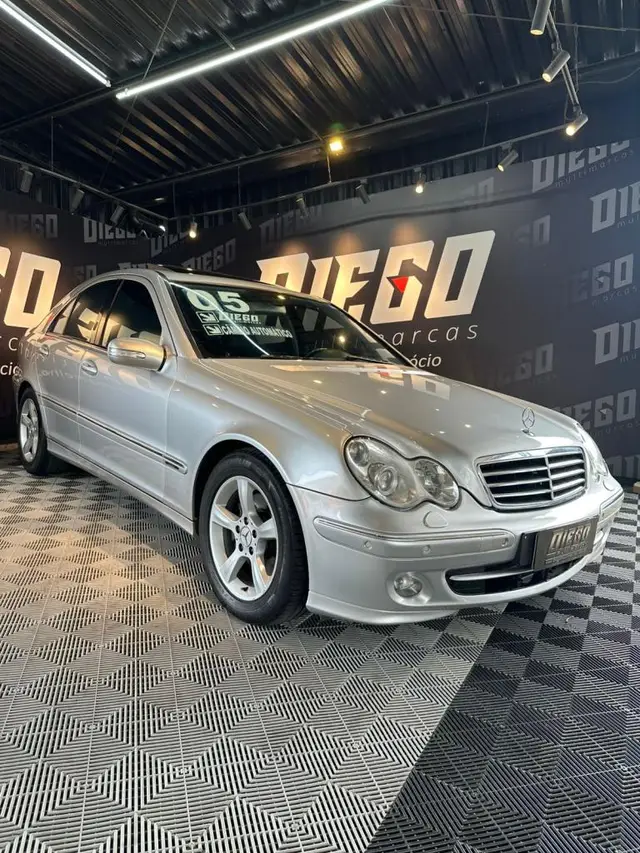 Carro Mercedes-Benz Classe C 2005 C 320 Avantgarde