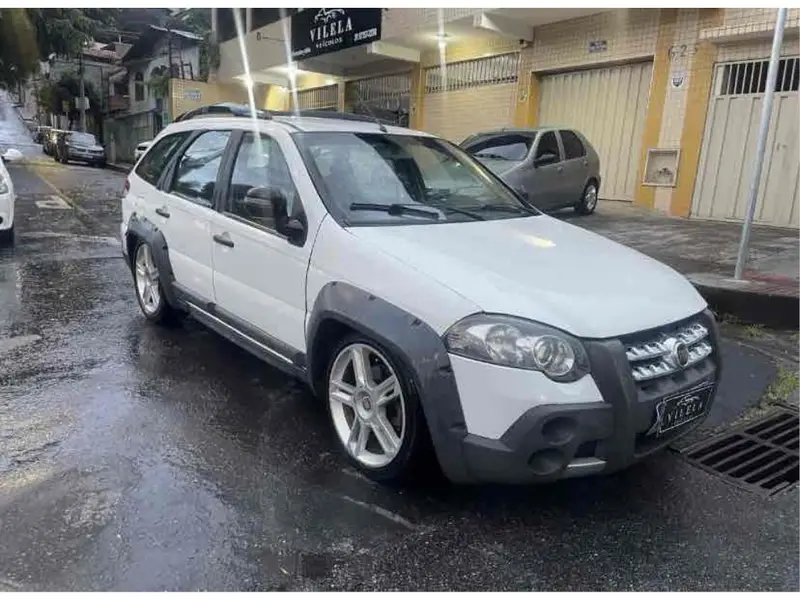Fiat Palio Weekend Adventure Locker 1.8 8V (Flex)