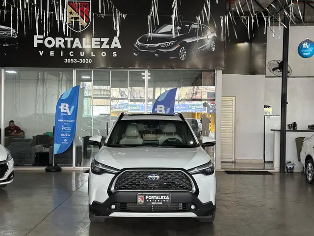 Carro Toyota Corolla Cross 2023 XRX Hybrid 1.8 (flex) (Aut)