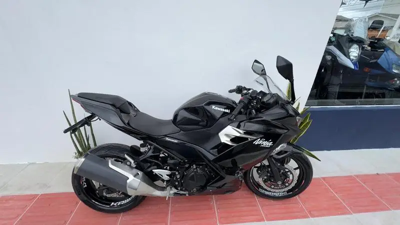 Kawasaki Ninja 400