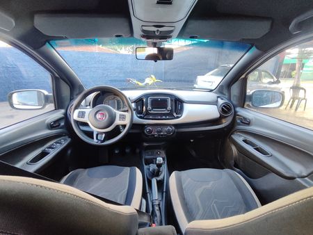 Uno Evolution 1.4 8V (Flex) 4p