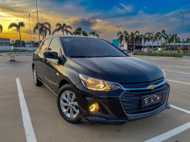Carro Chevrolet Onix 2020 LT 1.0 (Flex)