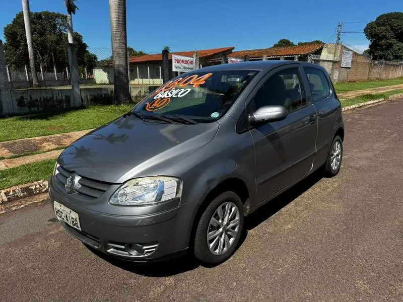 Volkswagen Fox Plus 1.0 8V 2p