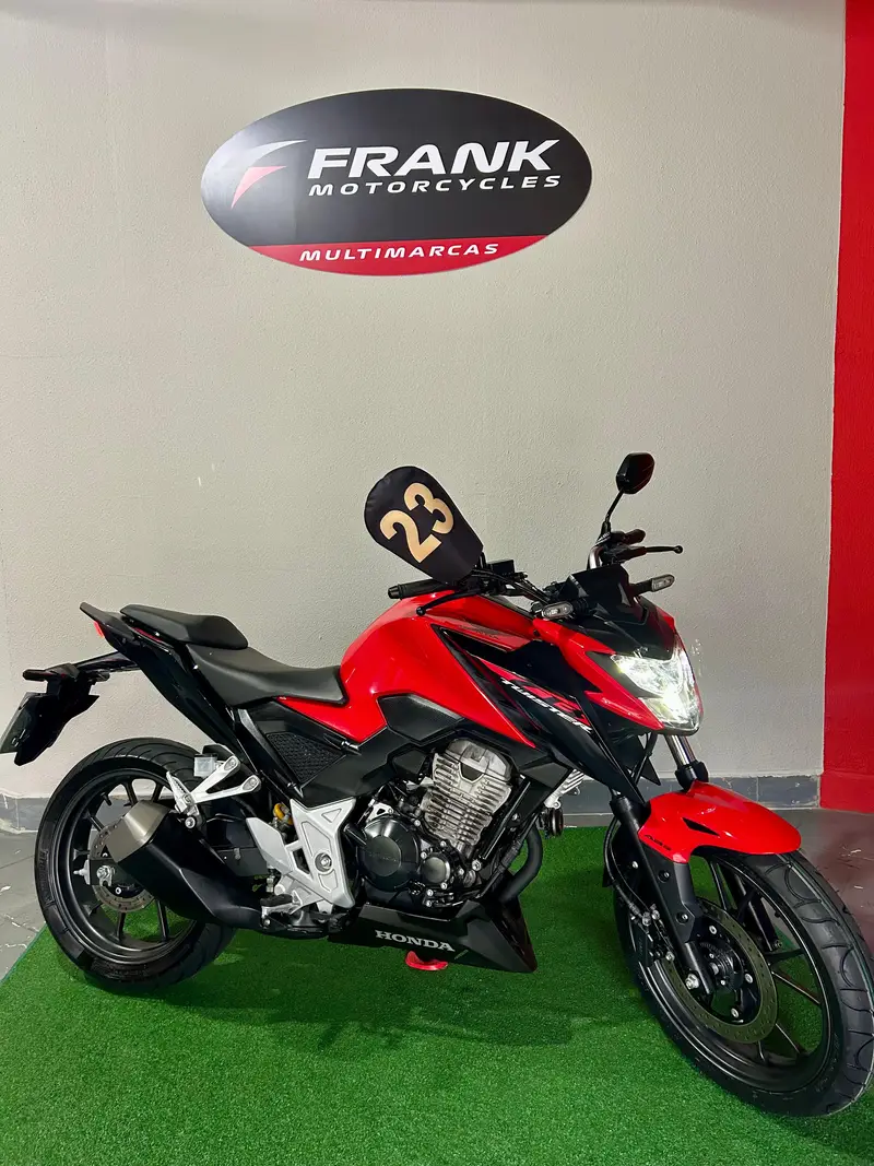 Honda CB 300F Twister (ABS)