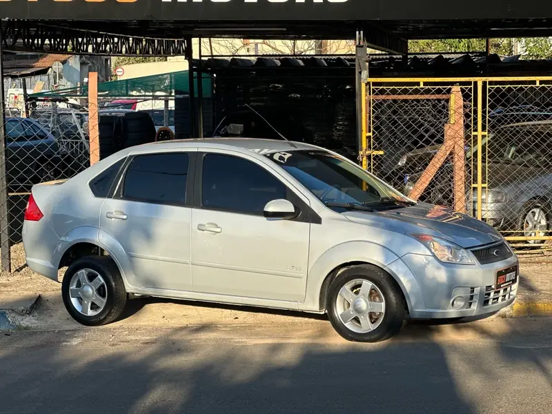 Ford Fiesta Sedan Class 1.6 (Flex)