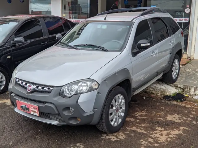 Carro Fiat Weekend 2016 Adventure 1.8 E.torQ (Flex)