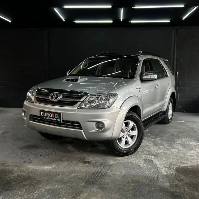 Carro Toyota Hilux SW4 2007 SRV 4x4 3.0 Turbo  (aut)