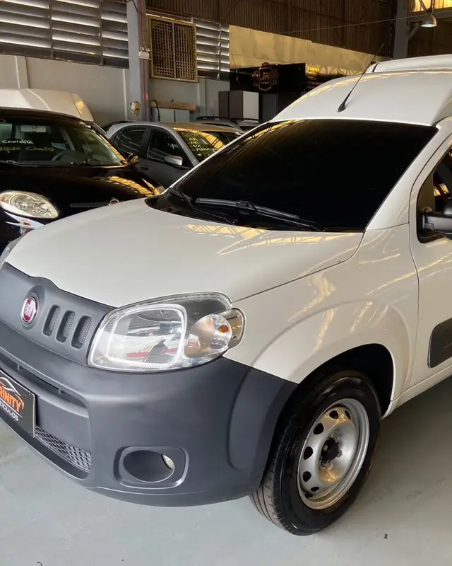 Carro Fiat Fiorino 2021 Furgão 1.4 Working (Flex)