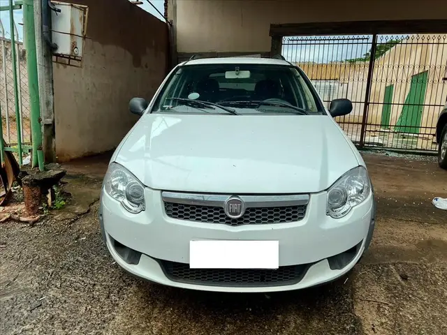 Carro Fiat Palio Weekend 2013 Trekking 1.6 16V (Flex)
