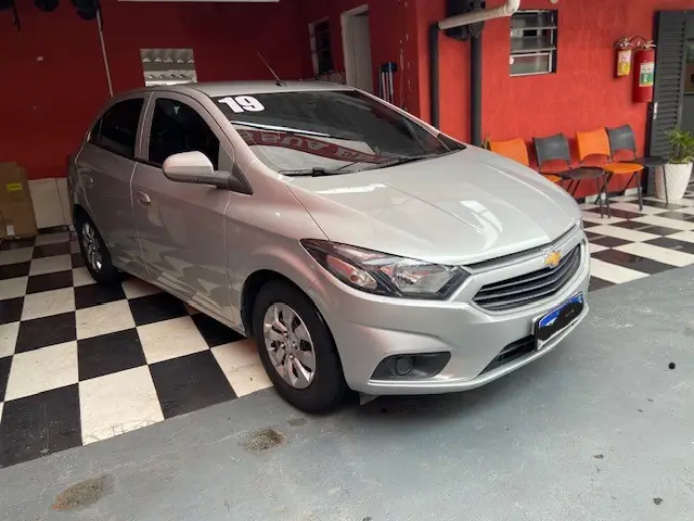 Chevrolet Onix 1.0 LT SPE/4
