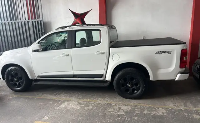 Carro Chevrolet S10 Cabine Dupla 2014 S10 2.8 CTDI LT 4WD (Cabine Dupla)