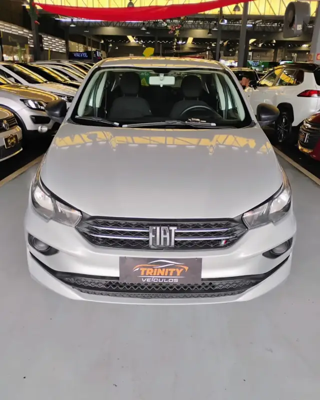 Carro Fiat Cronos 2023 Drive 1.0 (Flex) MT