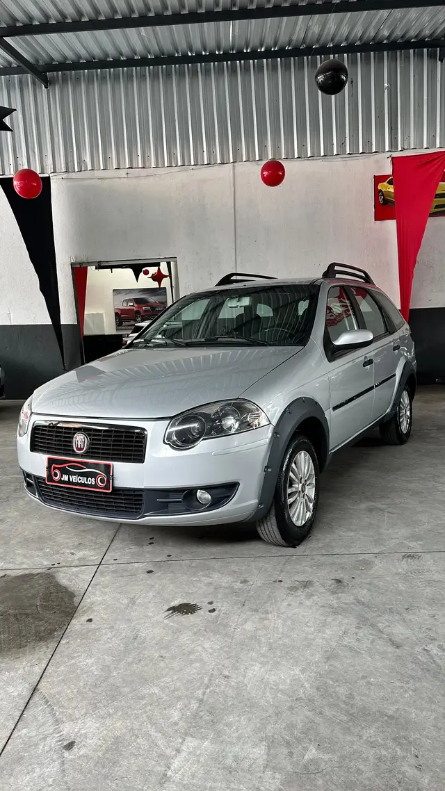 Carro Fiat Palio Weekend 2010 Trekking 1.8 8V (Flex)