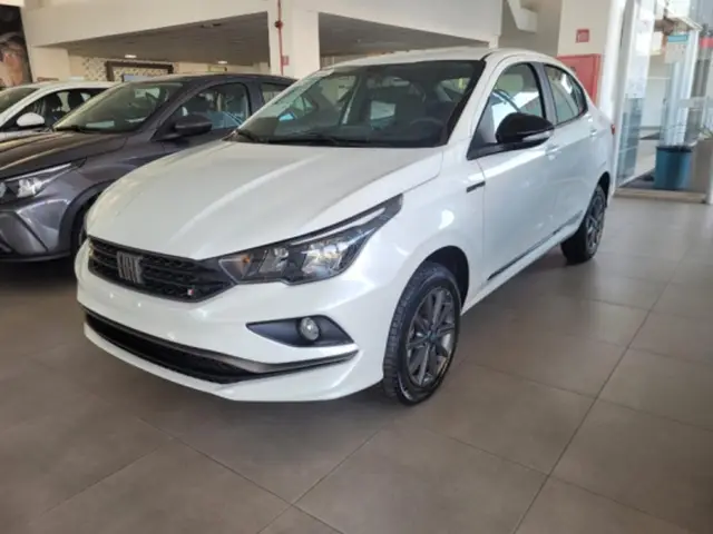 Carro Fiat Cronos 2025 Drive 1.3