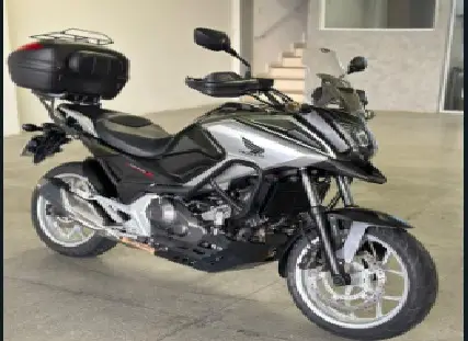 Carro Honda NC 750X 2018 ABS