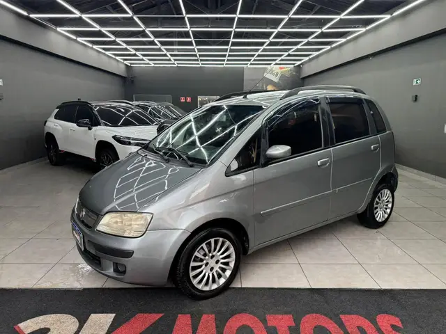Carro Fiat Idea 2010 ELX 1.4 (Flex)