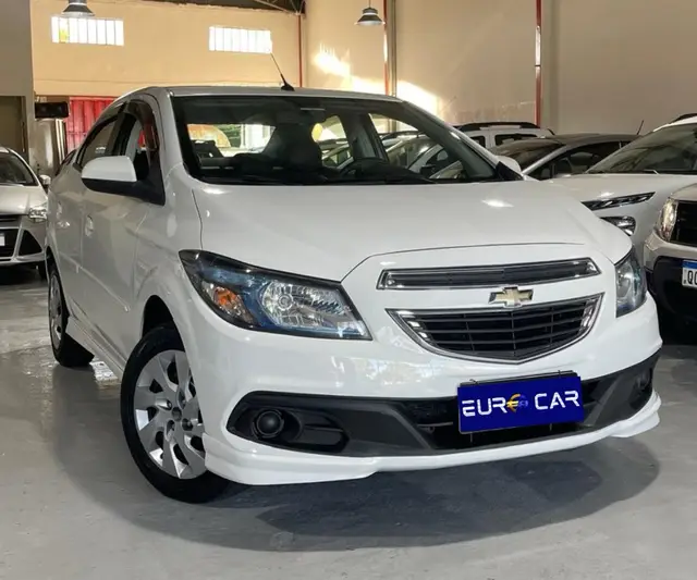 Carro Chevrolet Prisma 2015 1.4 LT SPE/4