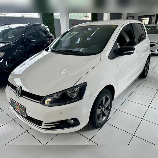 Carro Volkswagen Fox 2017 1.6 MSI Run (Flex)
