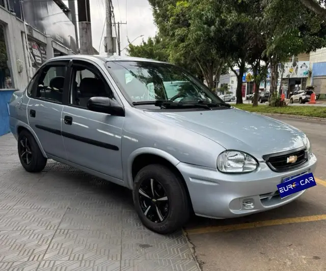 Carro Chevrolet Classic 2010 LS 1.0 VHCE (Flex)