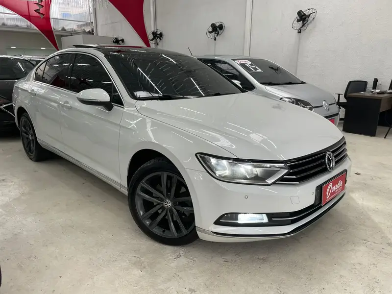 Volkswagen Passat Comfortline 2.0 TSI DSG