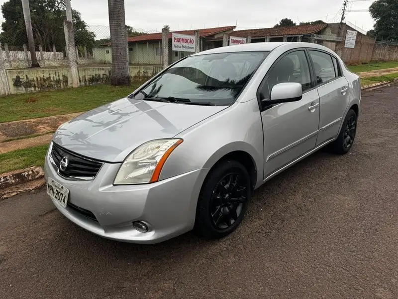 Nissan Sentra 2.0 16V (flex)
