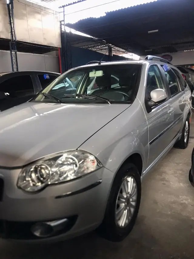 Carro Fiat Palio Weekend 2011 Attractive 1.4 8V (Flex)